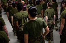 sexual assault iraqi militer amerika assaults puluhan ribu pelecehan seks kasus bukti victim unacceptable surge ranks