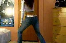 jeans dancing