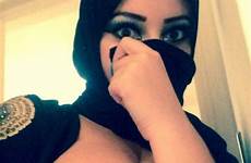 arab hijab turkish hijabi gros turbanli 2folie sluts nichons beurettes seins advertisement xhamster