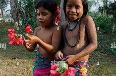 embera panama girls indigenous alamy darien shopping cart
