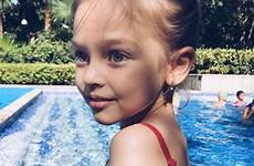 beautiful girl anna pavaga russia most old year eight hailed instagram twins dailymail girls st model identical child preteen vogue