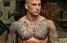 bodybuilding muscle iyi sporcu tatted