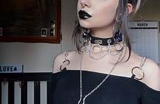 thought look off show comments gothstyle