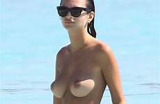 nude beach celebrities celebrity top xnxx forum topless celebs celeb well perky emily caught adult portman natalie ratajkowski nsfw