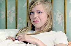 turn dammit norway norwegian helene bergsholm teenager her phone movies she