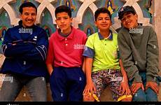 teens marokkanische jungs marokko casablanca moroccans morocco teenagers jungen hassan phenotypical arabs saudi mosque