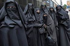 ban burqas