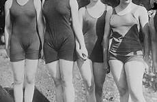 suits 30s bathers pinup