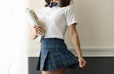 schoolgirl leah gotti colegiala uniforme throats falda