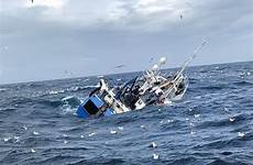 quest ocean sinking maib vessel fishing starboard heavily listing releases update prpr after trawler flooding gov summary