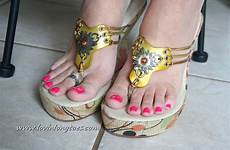 feet wu links kelly feature models wusfeetlinks main basis exclusive monthly sets published