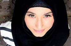 hijab visit tunisian girl