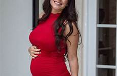 batchelor pregnant bump hawtcelebs celebmafia gotceleb