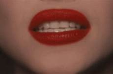 giphy lipstick red gif gifs find
