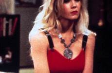 bundy christina applegate queen pushed fashionismo nerd appropriate luckymag christine
