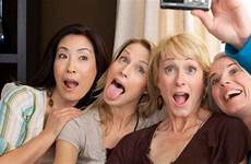divorced laughing women huffpost friends guide mommy their 40s entry