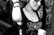 metalhead punk chica chick lml metalero rocker wixsite artigo