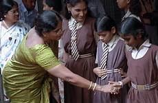 teacher india school hot schoolchildren teachers