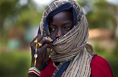 sudan refugee sudanese wanita yida negara dada ngeri surges refugees pistol bahaya nuba