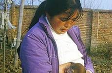 monkeys breastfeeds animals humans pets breastfeeding husband her wife who china shocking reveals trainer primate success secret jiao closs smooch