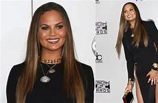 chrissy teigen ama wardrobe malfunction