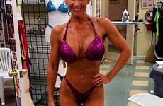 janet mcfarland fbb bodybuilding contest femmes âgées ready depuis filles chic bacheca sparad sportives projets