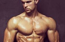 physique male bodybuilding physic kriza godina srednjih reid vanlige fakta binged