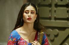 kareena kapoor sexy chameli bollywood stills super hot film 2003 saree celebrity unseen choose board back