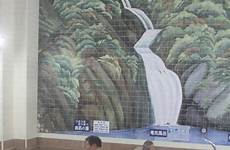 tokyo japan bathhouses bathing public bathhouse onsen sento etiquette tap behave foreigners ensure look they but