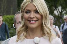 holly willoughby morning filming london set celebmafia latest hawtcelebs