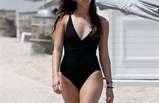 hailee steinfeld swimsuit beach miami wearing ancensored imgur hawtcelebs bot added reddit starlet arcade