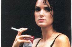 winona ryder smoking wino forever style girl 90s women icon tumblr she celebs rider cigarettes kate heathers beautiful people choose