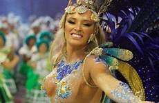 carnaval gostosas brasileiras peladas nuas amadoras brasileiro mulheres mostrando flagras buceta