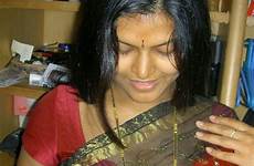 aunty indian arpitha desi hot sexy bhabhi tamil mallu girls aunties saree asian telugu sari house north queen xxx pices