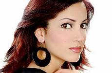 beautiful girls most arabic arab women arabian actress attractive syrian syria arbian aleppo tv meet her click siria beutiful