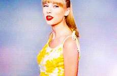 gif swift taylor hunt giphy everything has