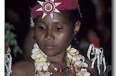 guinea papua girl