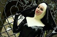 satanic nuns nonne kink nonnen corset gummi masken perfekte latexhaube ehefrau