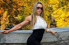 calves muscular juliana malacarne legs muscle female her women calf sexy strong body muscles fit fitness skinny visit