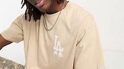New Era LA Dodgers oversize t-shirt in beige | ASOS