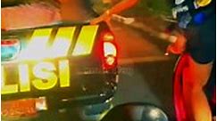 Helm auto melayang 🤣 #polisi #polisilucu #shortvideos #preman