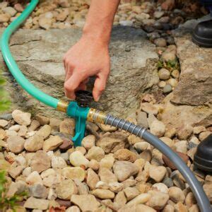 Optionally, the hose bib extender easily slides over a fencing t post. Garden Hose Bib / Spigot Extender for Outdoor Faucets | Gilmour