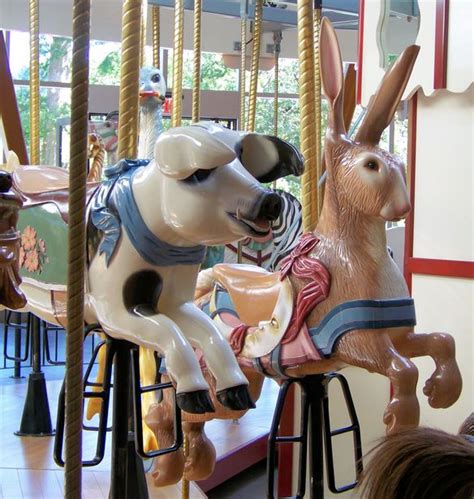 Best time to go : National Carousel Association - The Butchart Gardens ...
