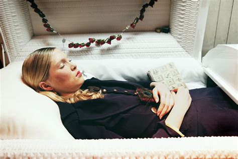 This video shows beautiful women in their funeral caskets! Requiescant in Vestitus - VICE