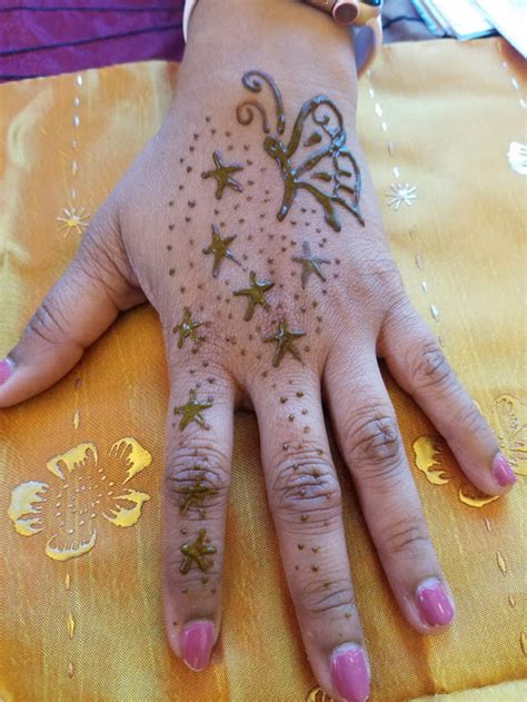 Henna tattoo designs for beginners. Henna Tattoo Gallery