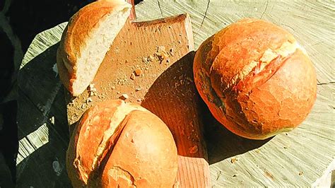 Envie de partager une passion, la fabrication de pains, brioches, croissants, miches. Pain Maison Mauritius / J Rae Cie La Dorade The Place Of ...