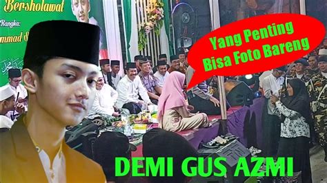 Admin november 29, 2020leave a comment. DEMI FOTO BARENG GUS AZMI WANITA INI RELAKAN PERHIASAN EMAS KE PANITIA - YouTube