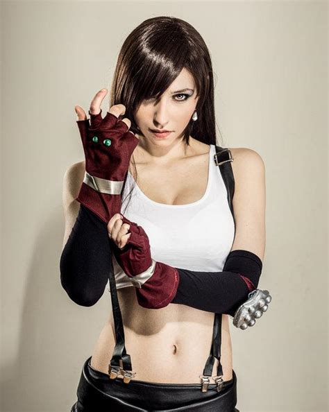 Hey guys, if you ever see. Tifa Lockhart Cosplay - Japanese Sirens