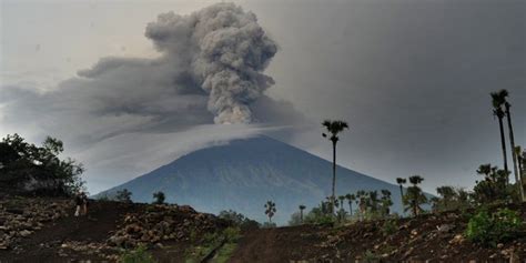 Hd wallpaper tentang gambar, pahlawan, vektor, wallpaper, gambar, vektor, pahlawan, nasional, gambar, viral, hd, png, dengan dimensi wallpaper 1200x630, ukuran file adalah. Berita Tentang Gunung Meletus Di Bali - Gue Viral