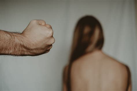 It was junk, sent by an unknown third party who is not using feedblitz to send their emails or manage their rss feeds. Wanita Banglades Yang Lagi Viral : Viral Tiktok Botol ...